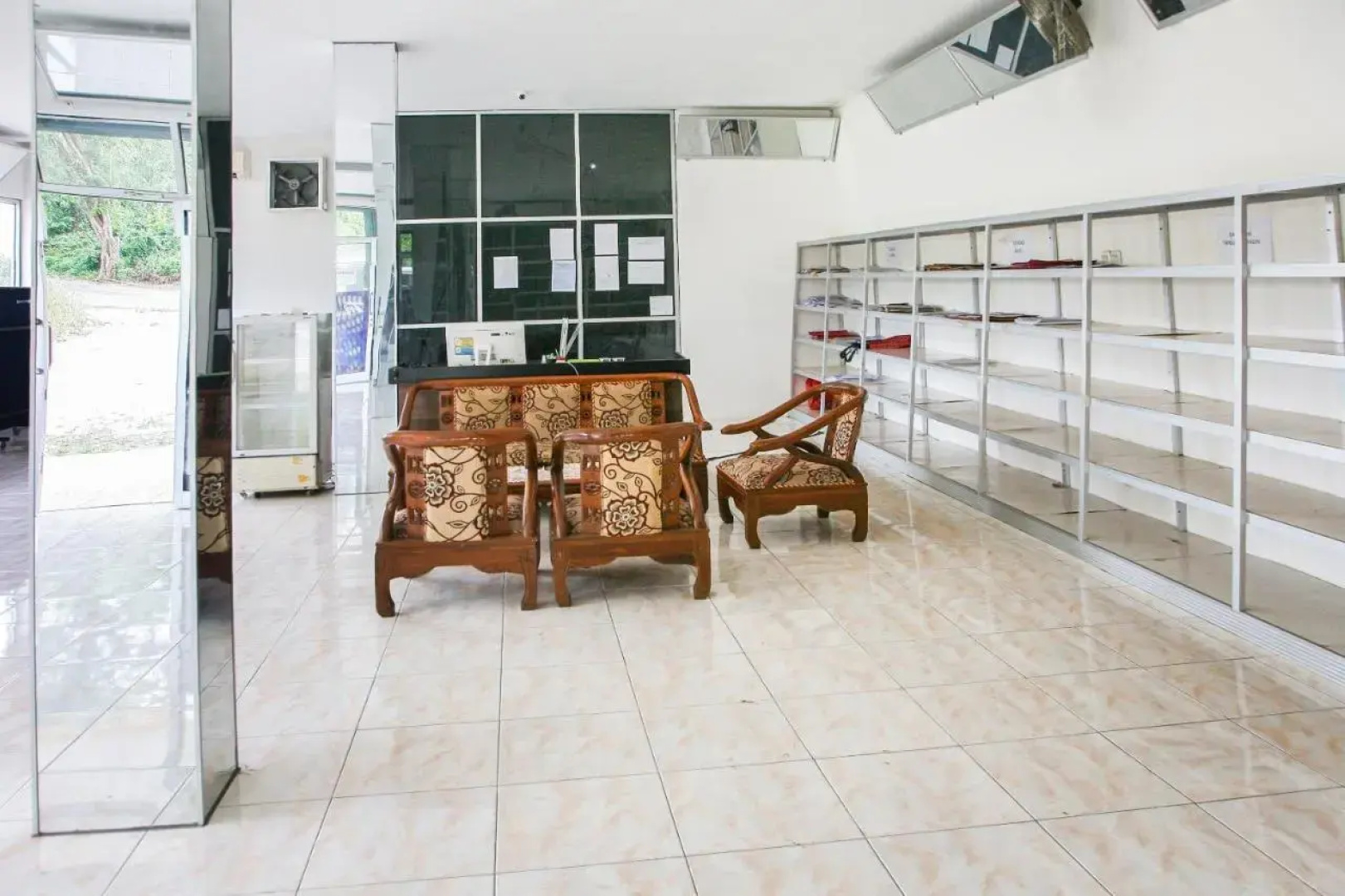 Pasir Padi Inn Syariah  by OYO Rooms