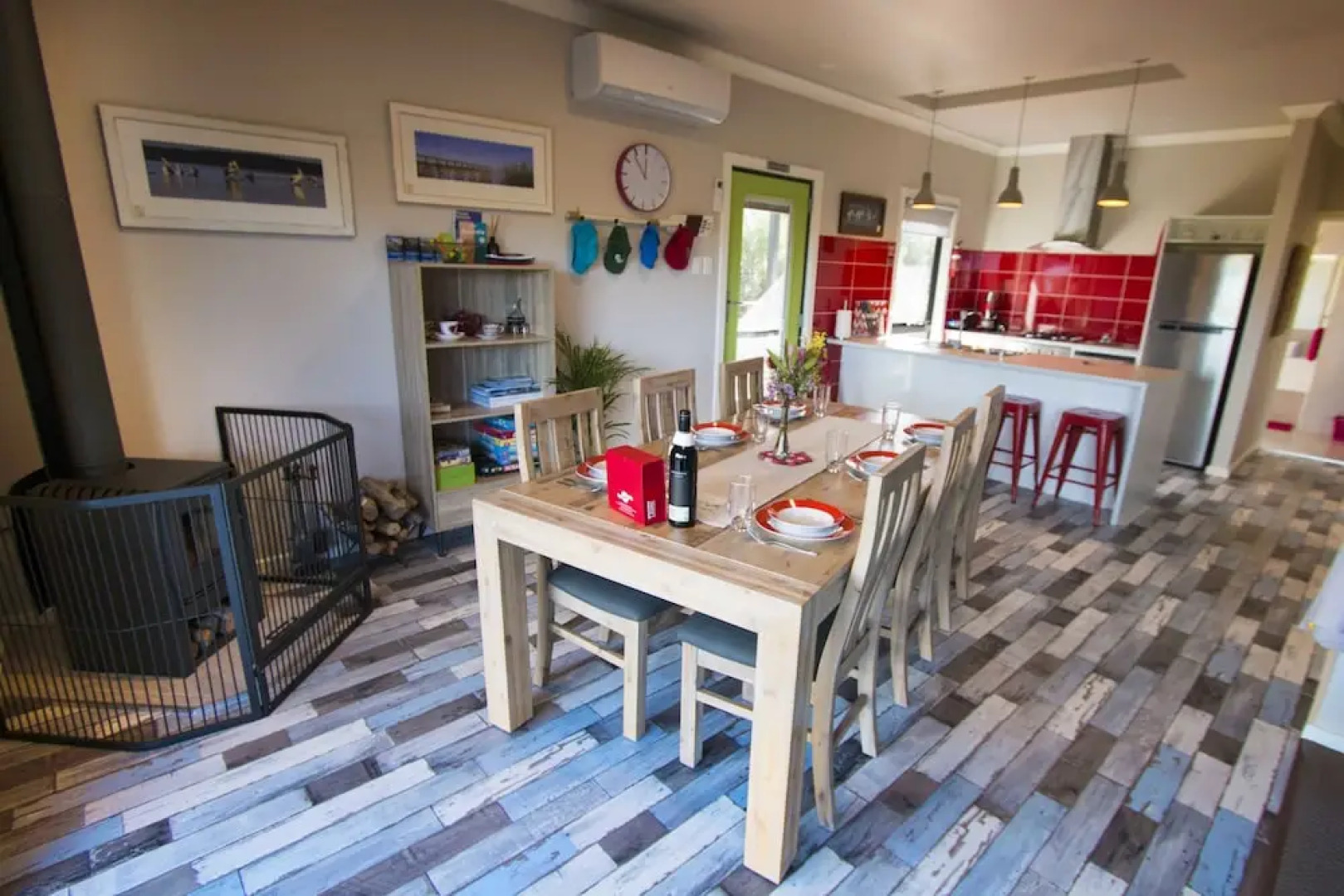 Coorong Cabins - Pelican Cabin