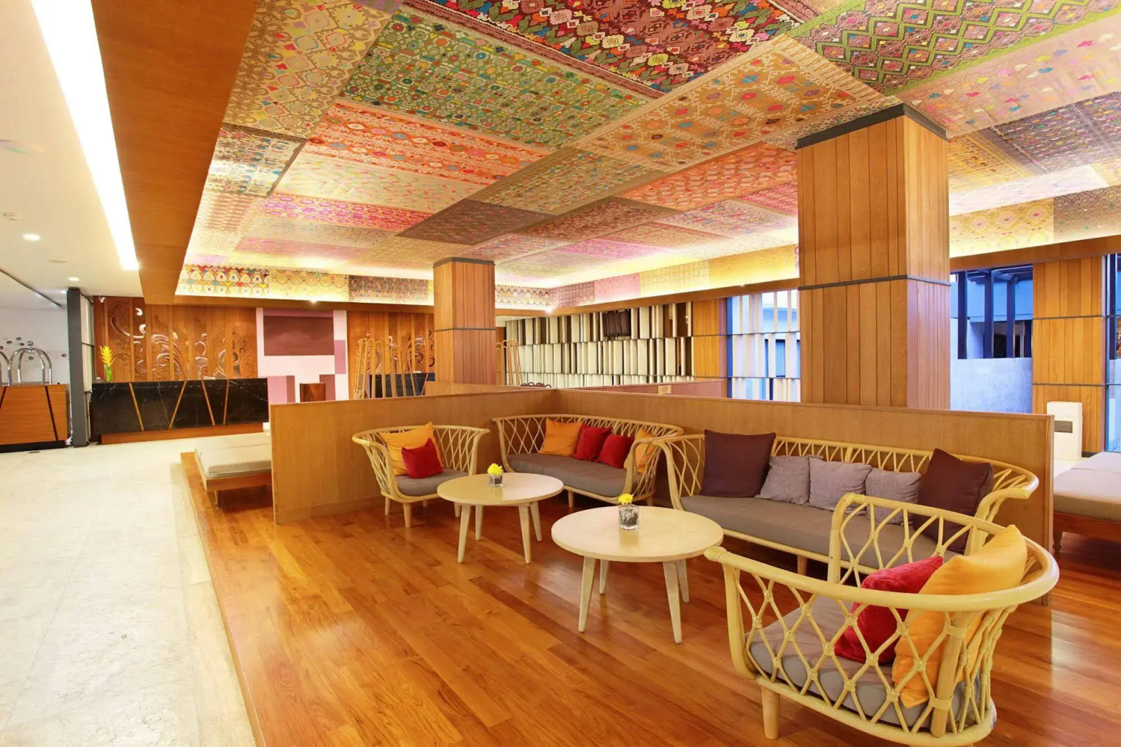 Отель Truntum Kuta