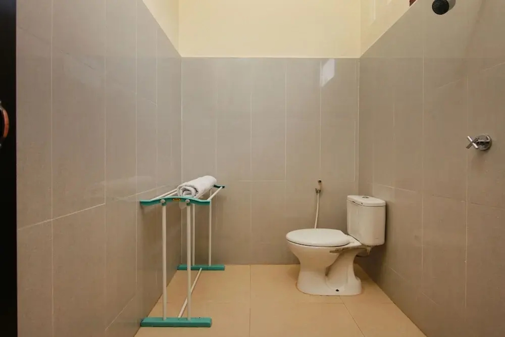 OYO 1694 Pariban Homestay