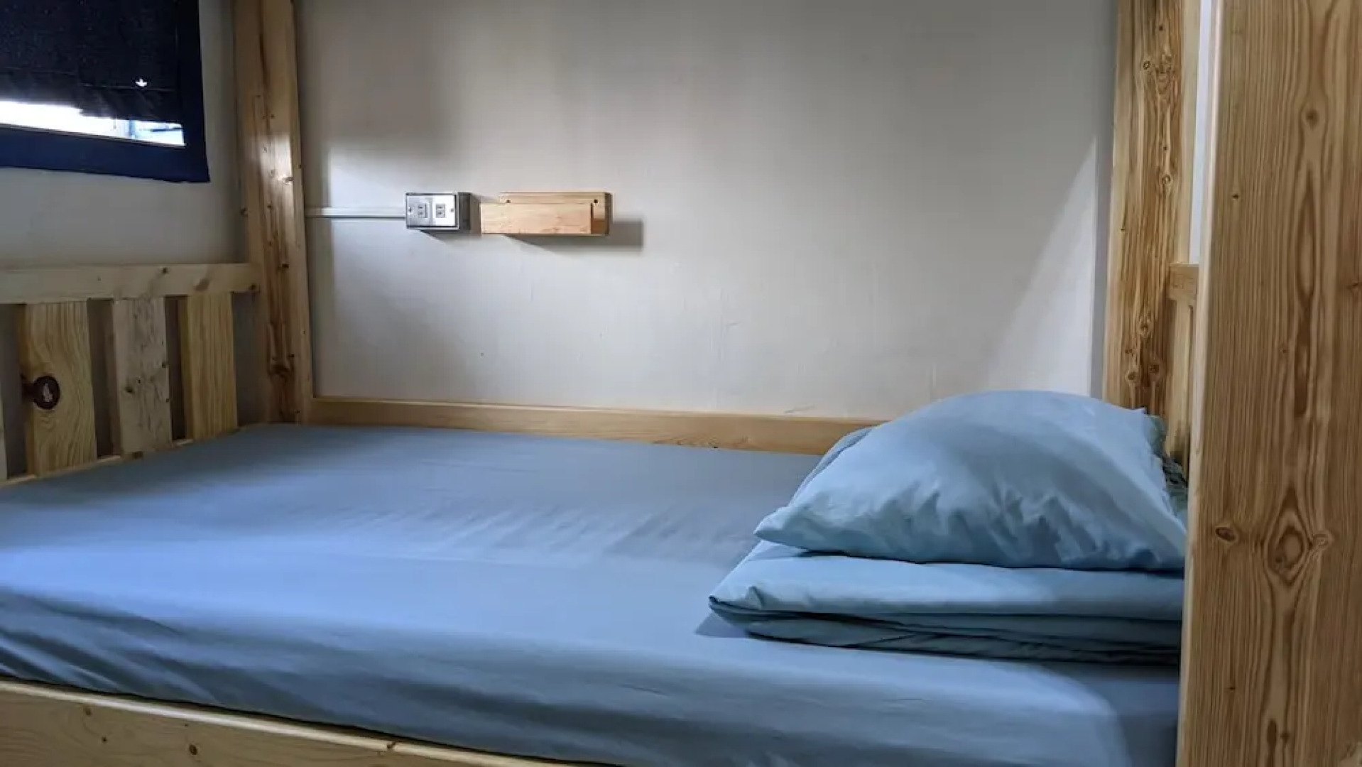 The Lodge for Cyclists - Hostel