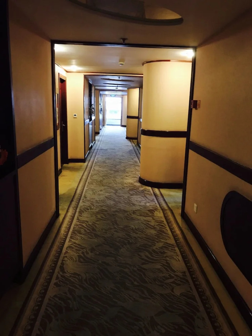 Hangzhou Qiandaohu Waigaoqiao Hotel