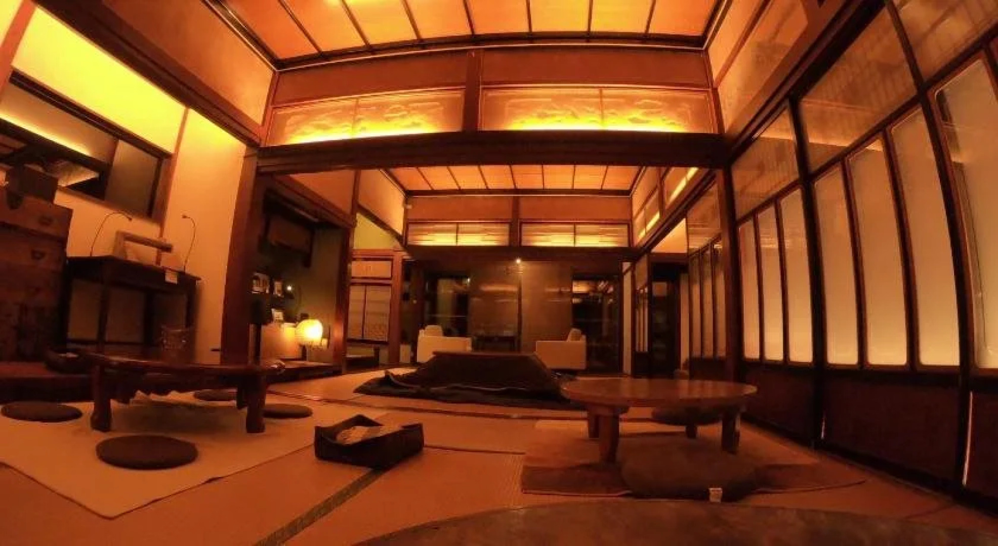 Cafe & Guesthouse Name Came Ono