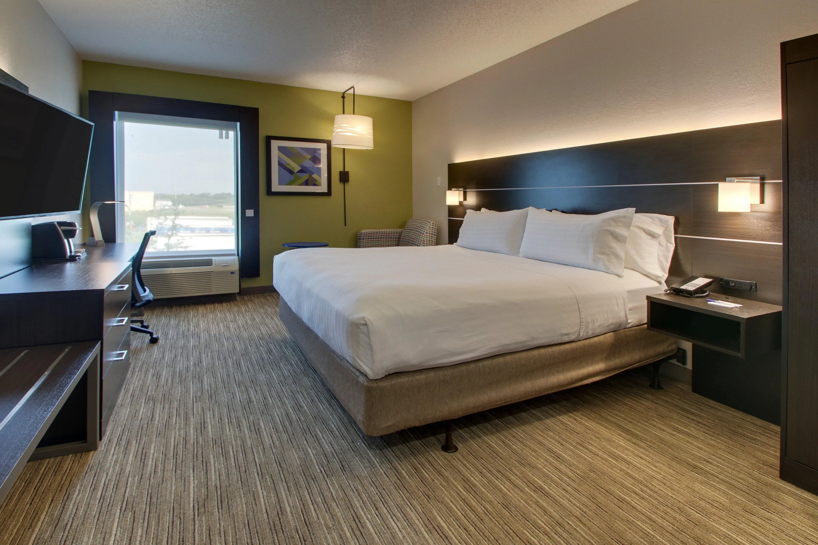 Holiday Inn Express & Suites Lebanon by IHG