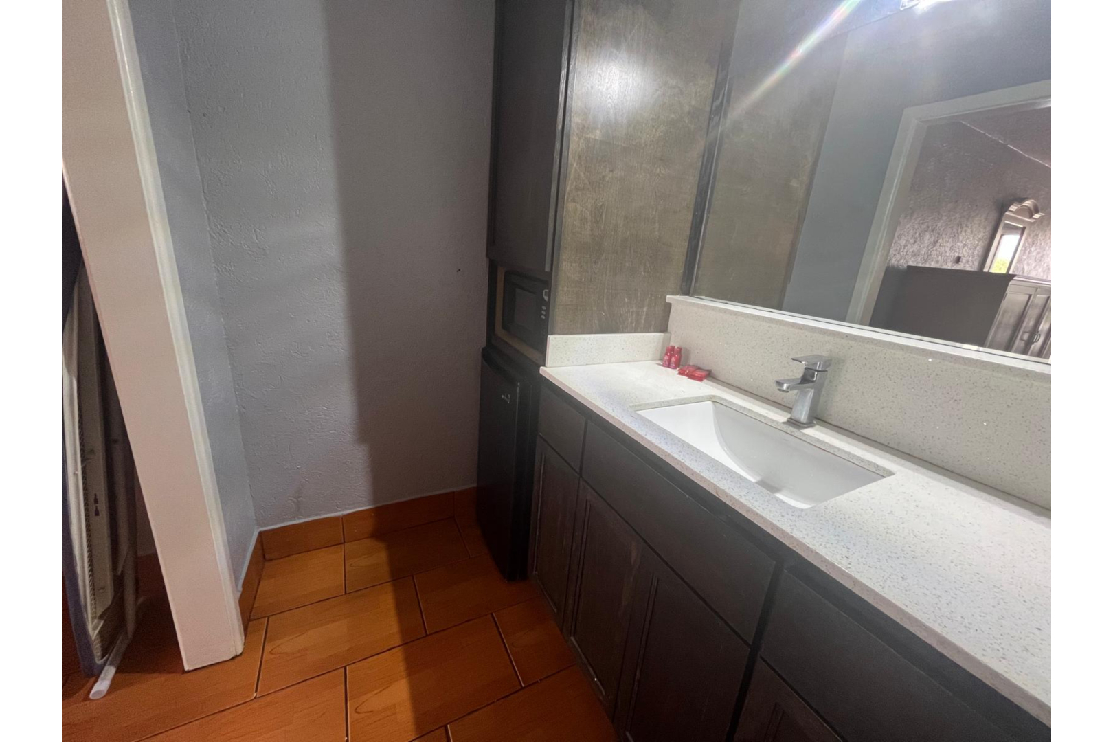 La Posada Inn By OYO Brownsville