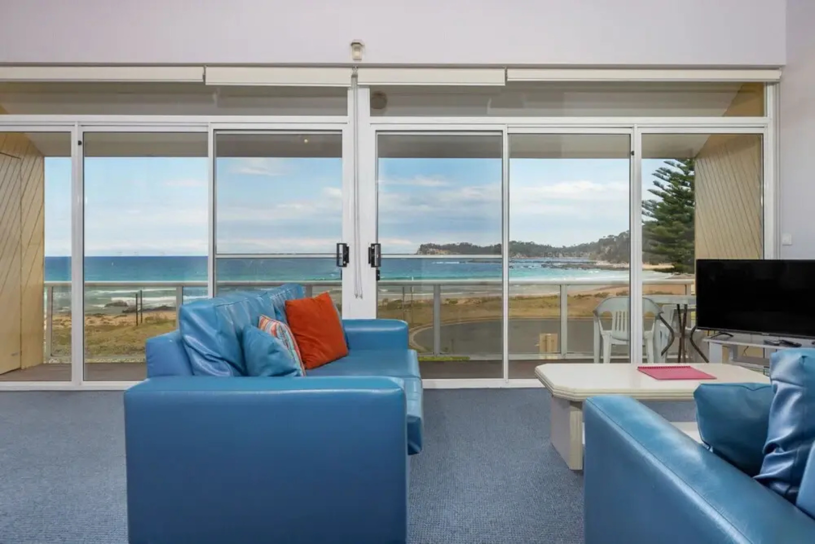 Retreat Beside The Beach - Unit One