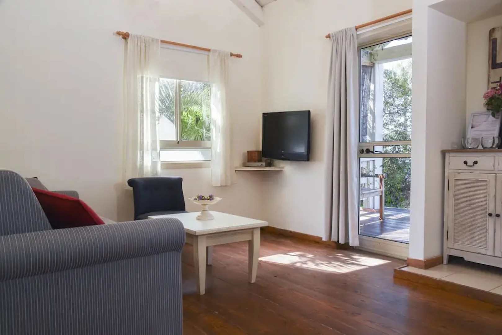 The White Cabins - View