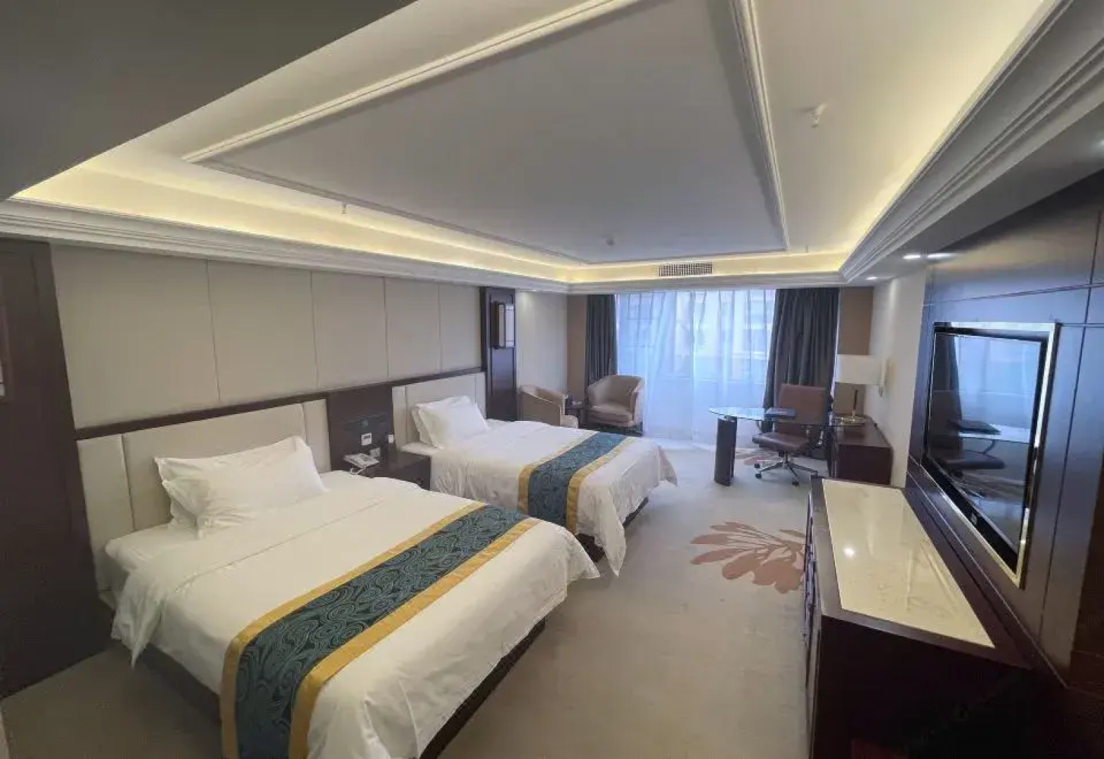 Mengzi Bodun Hotel