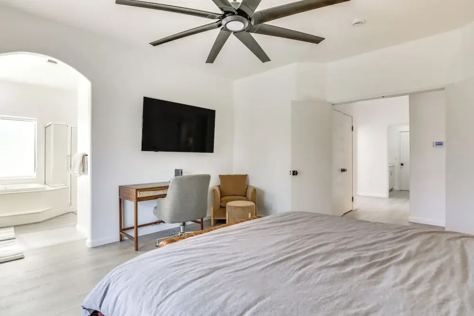 2 Mi to Coachella: Indio Oasis w/ Heated Pool