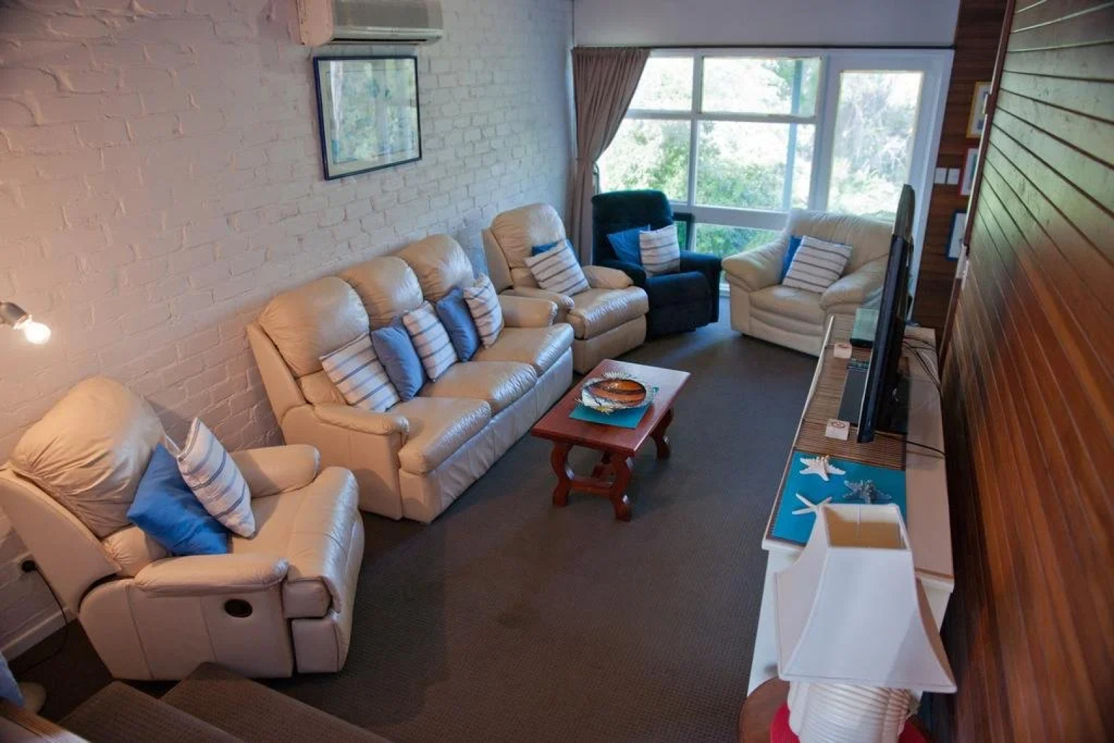 Beach Spray Holiday House