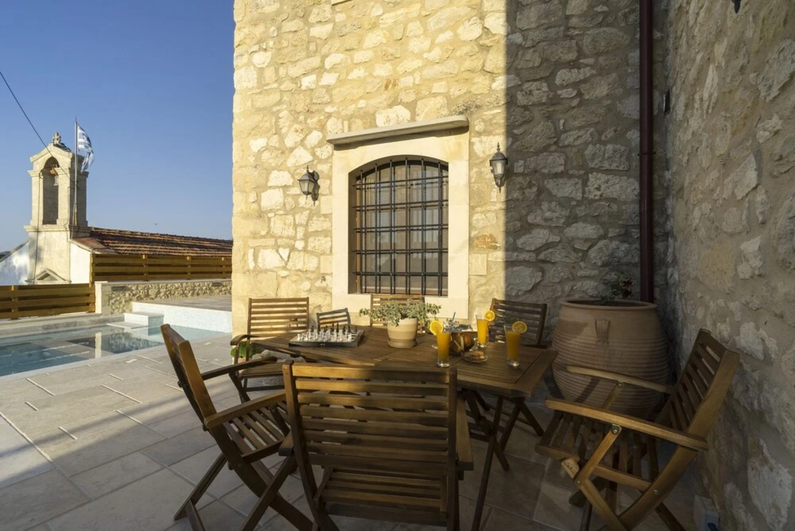 Traditional Apartments Kaladare