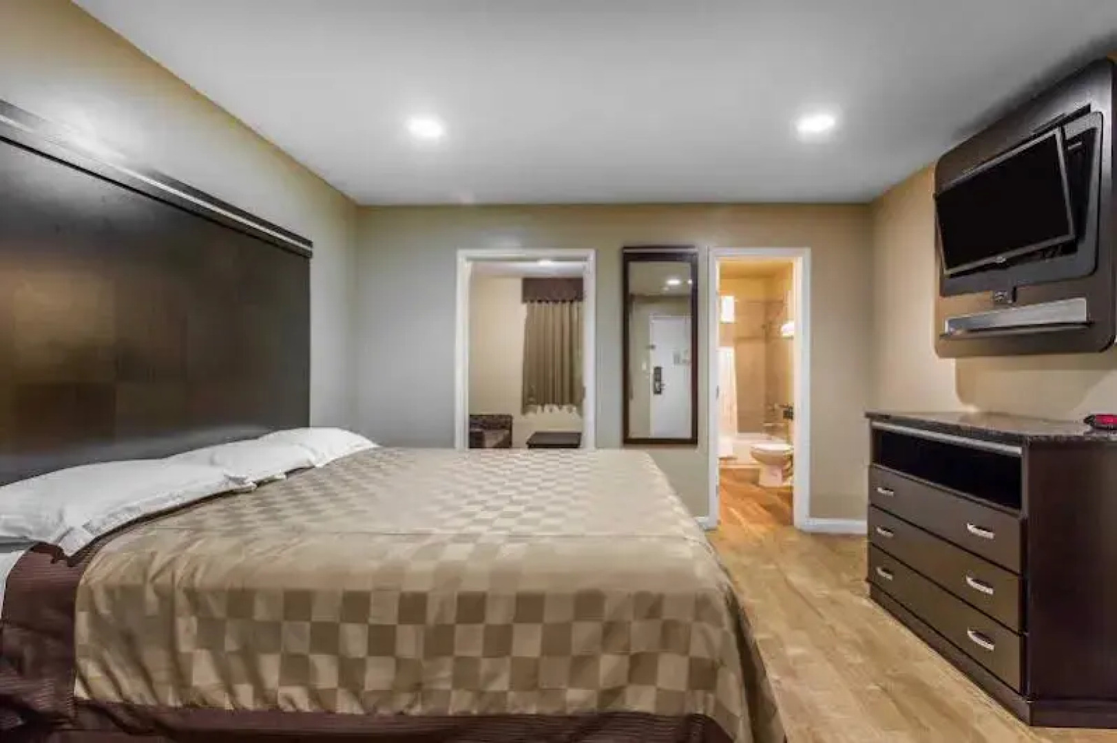 Rodeway Inn & Suites Chula Vista San Diego South