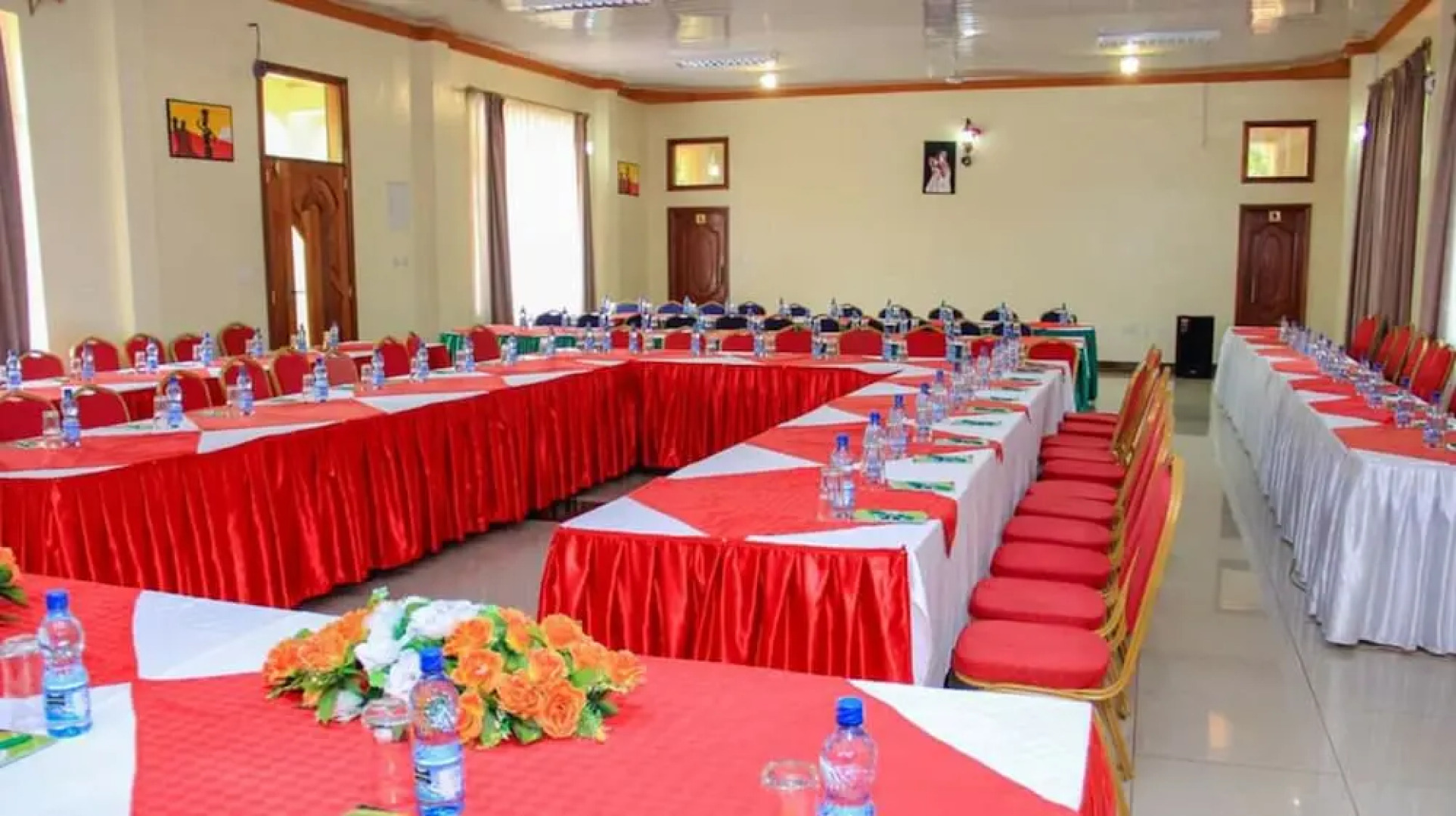 Mountain Breeze Hotel