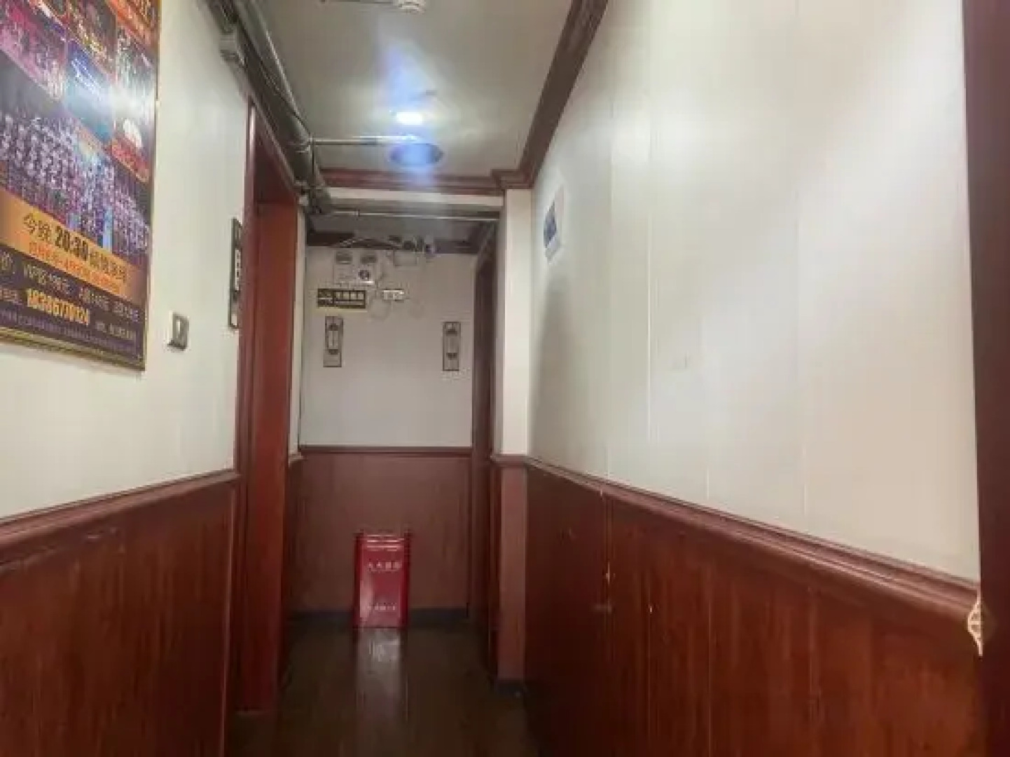 Xiaowo Homestay (Xijiang Qianhu Miao Village Ancient Street)