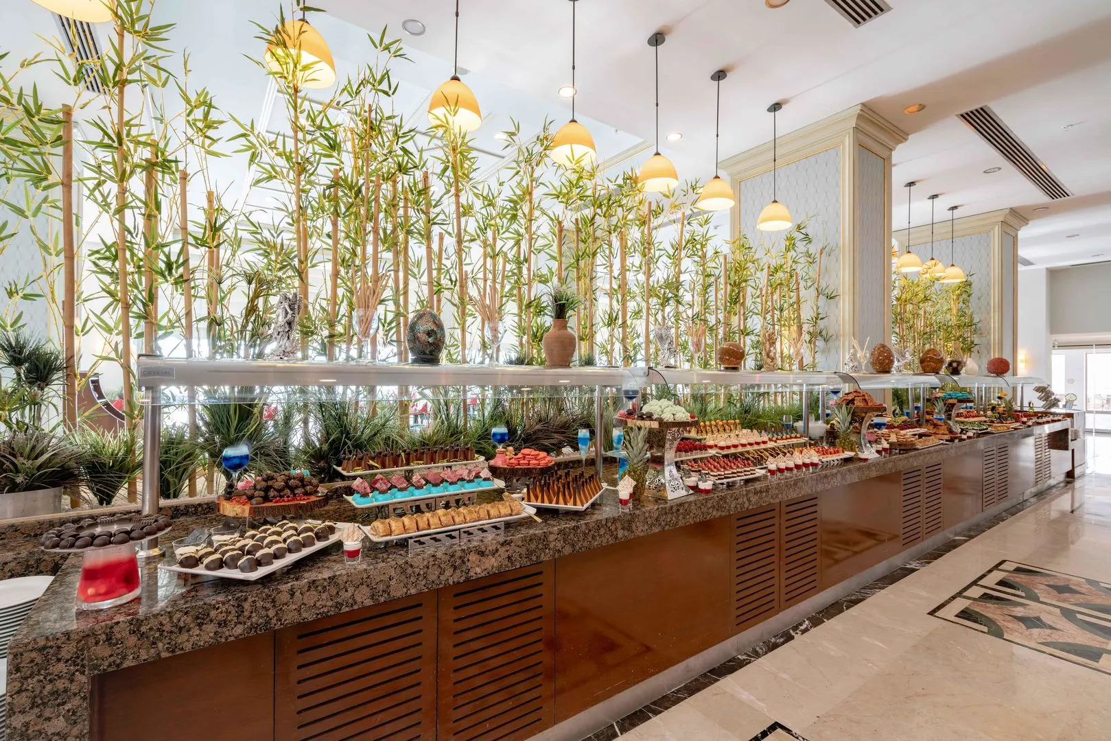 Royal Teos Thermal Resort Clinic & Spa - Halal Hotel