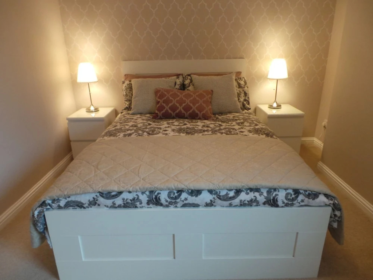 Mulberry SQ Apartments