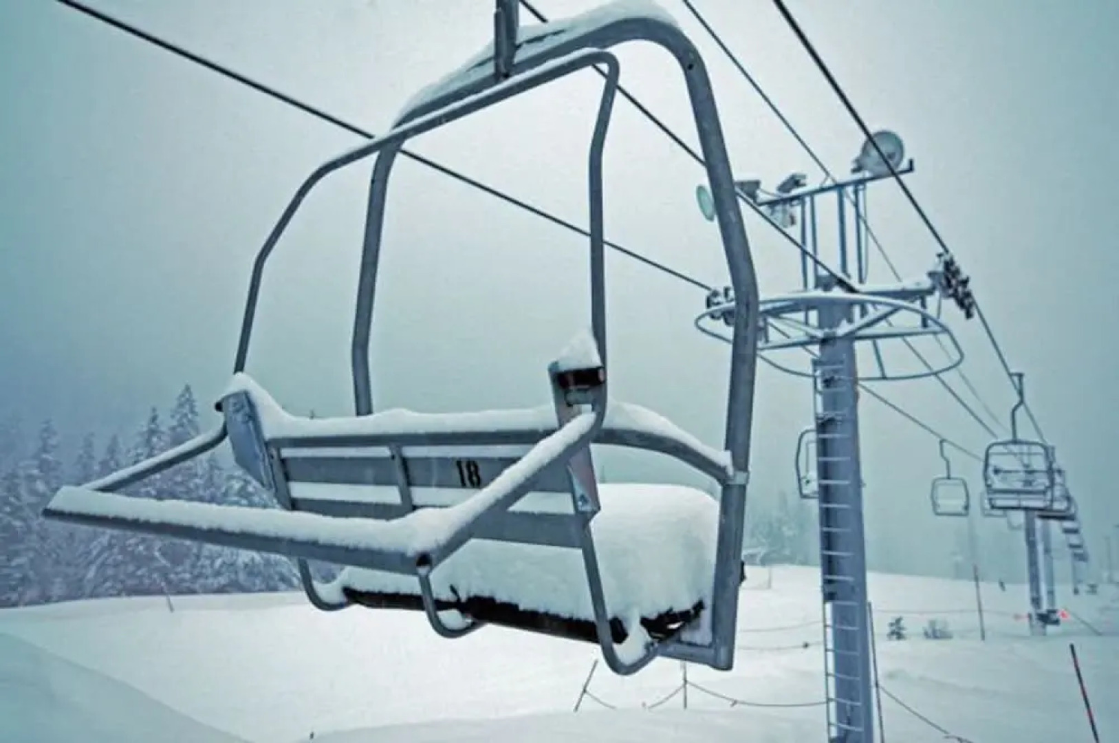 Schweitzer Mountain Resort Selkirk Lodge