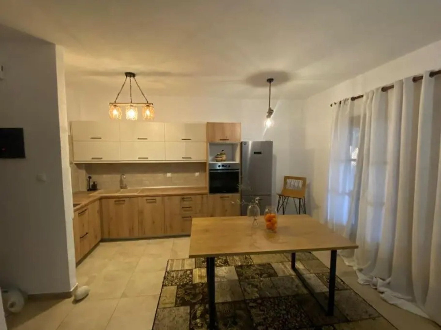 Private Beach Front Maisonette 3 Bedroom Mikiverna