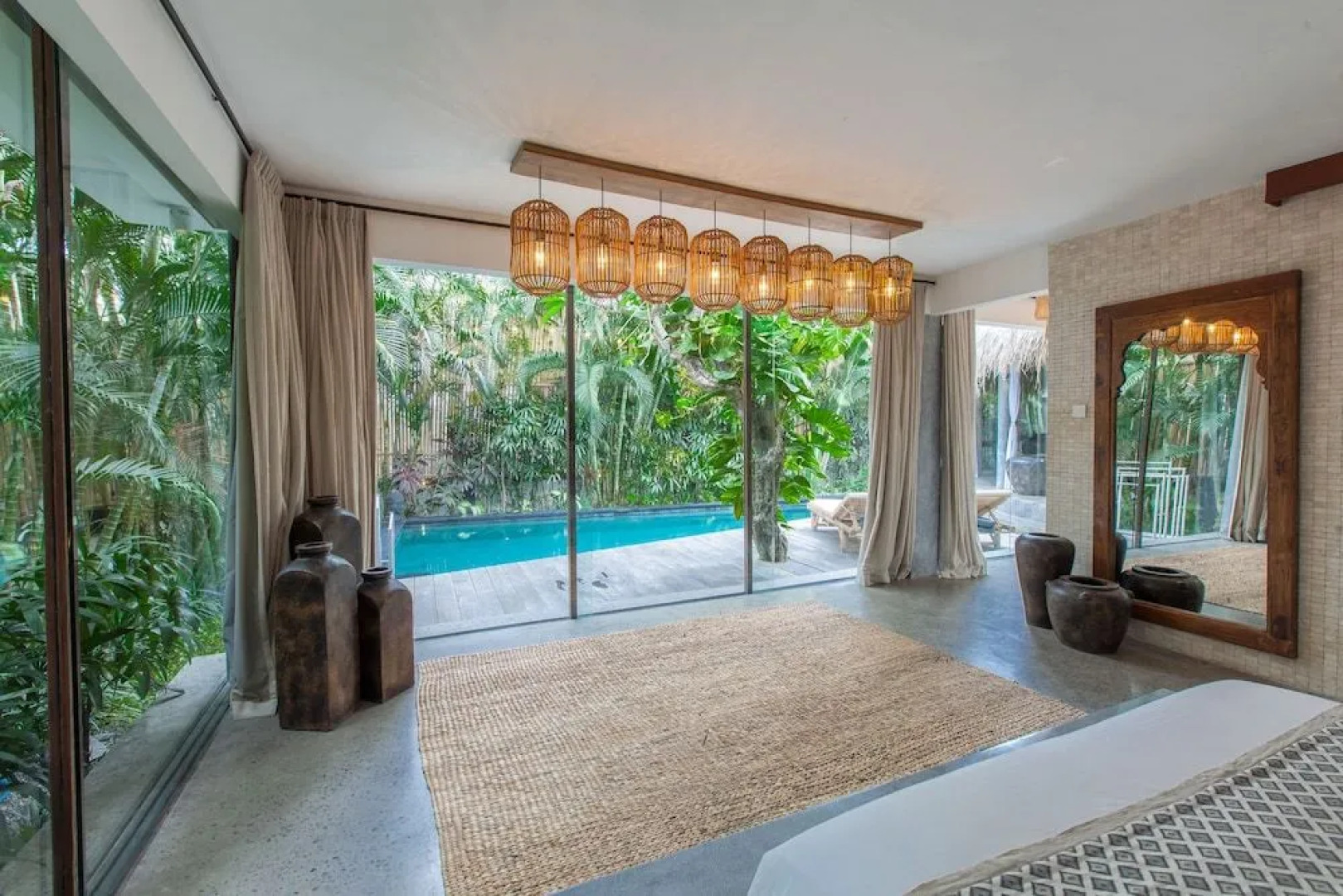 The Green Room Canggu - Hostel