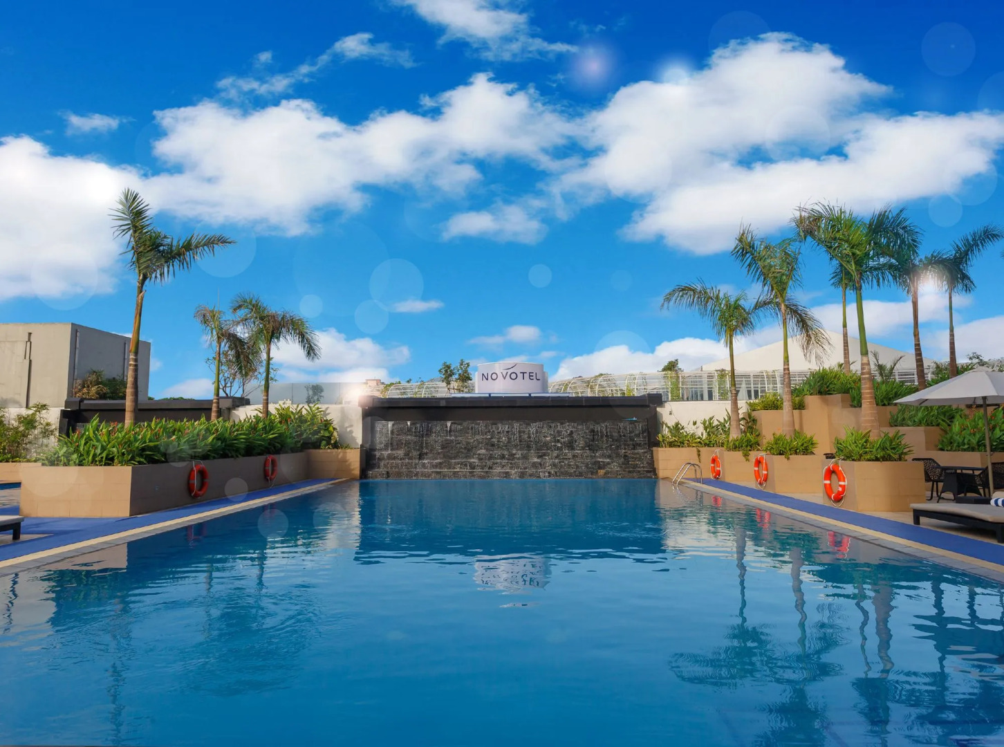 Novotel Manila Araneta City Hotel