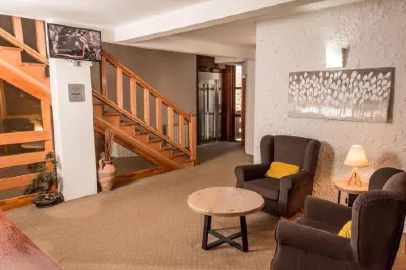Hotel Board