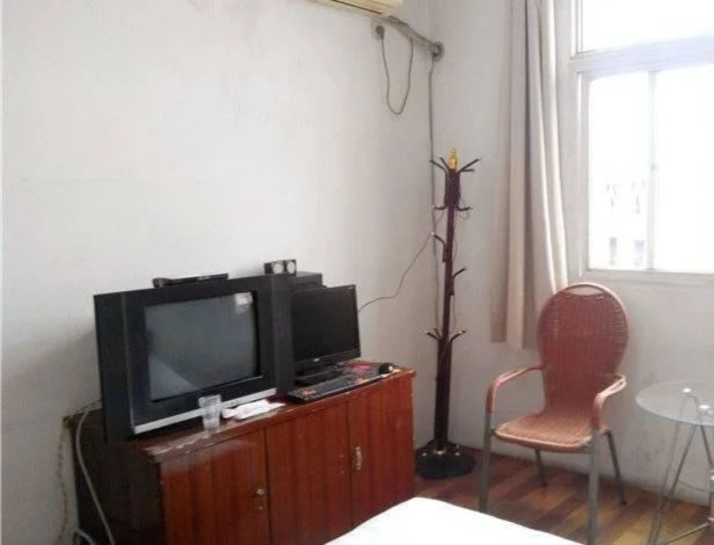 Hongqiao Hotel