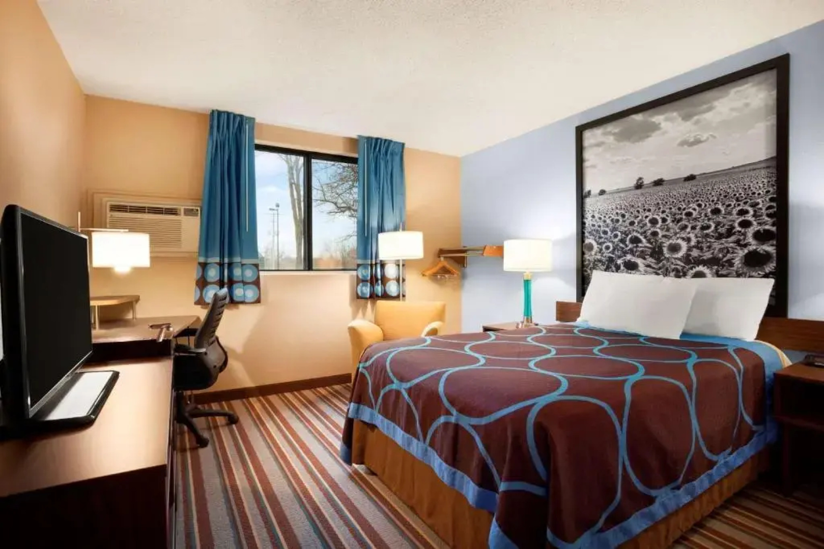Super 8 Pittsburg KS