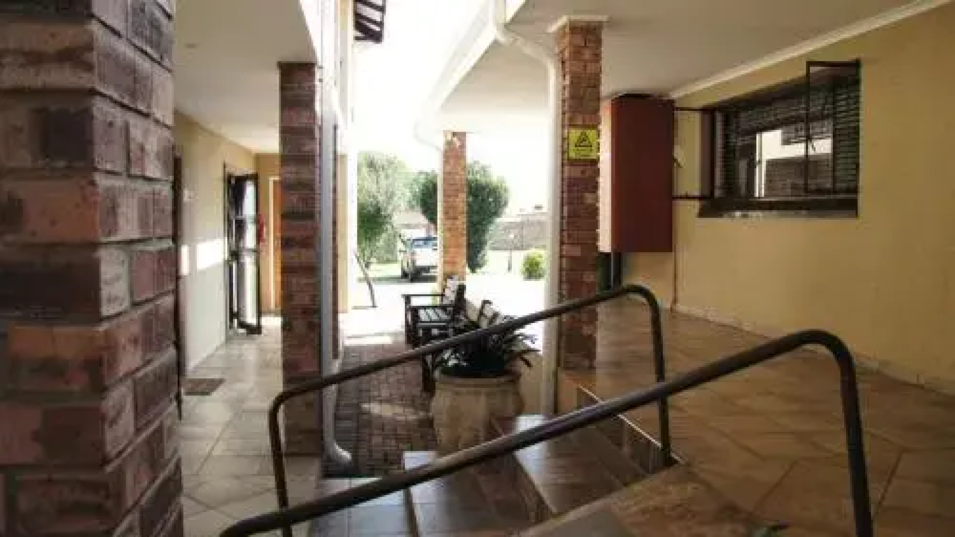 Bel Air Guest House