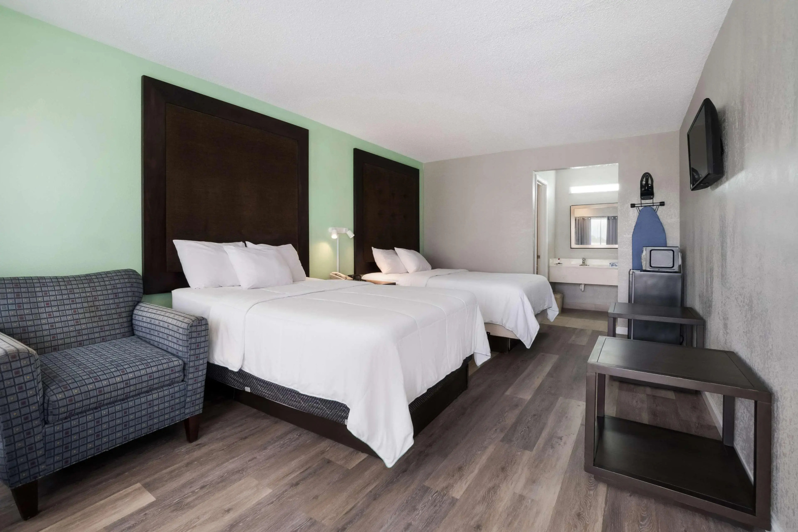 America's Best Value Inn & Suites Blytheville by Sonesta