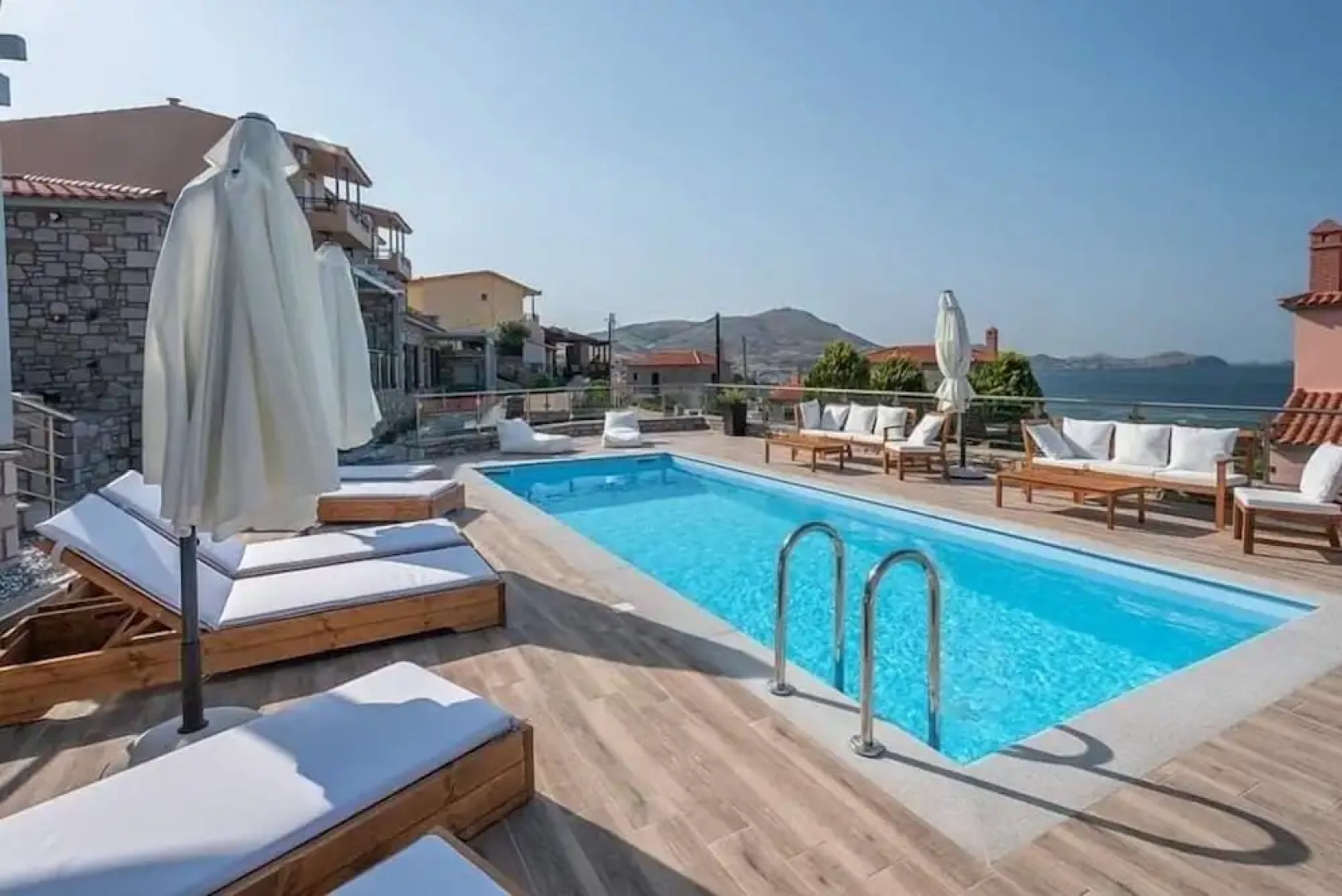 Lithoessa Luxury Apartments