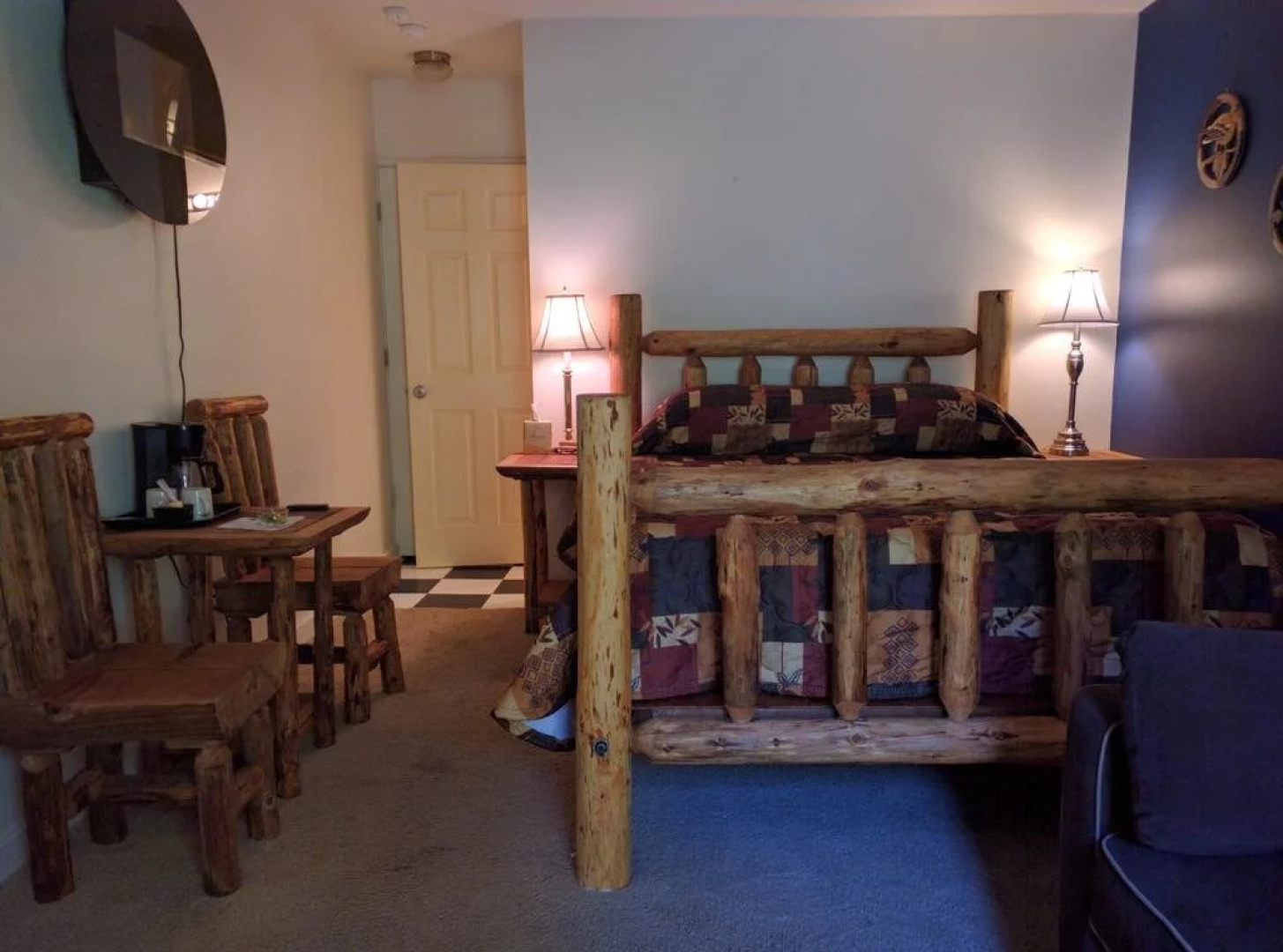 Alexander's Lodge