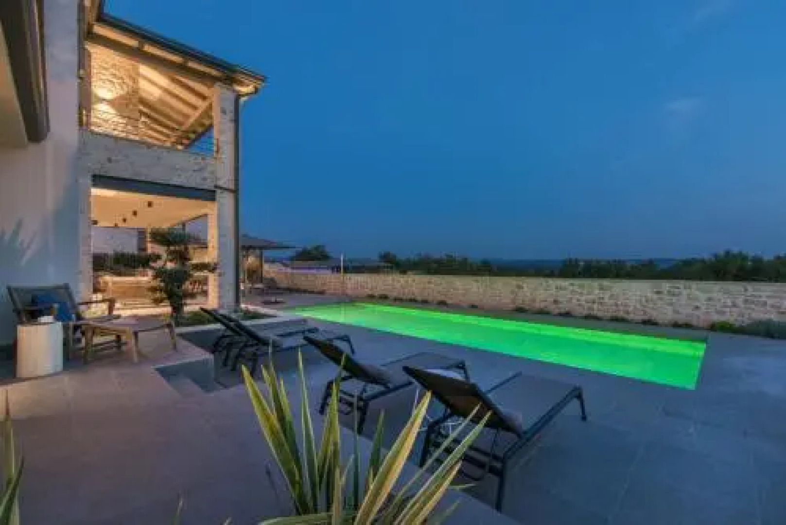 Exclusive Living Villas