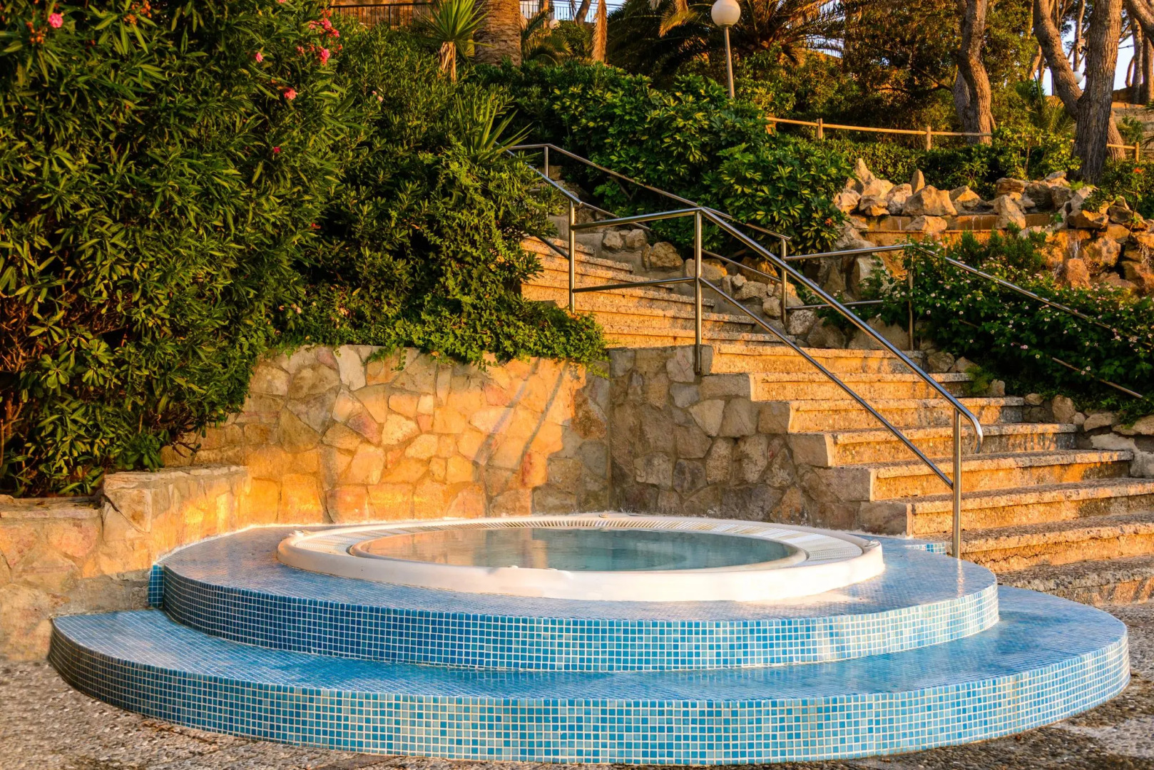 Отель Vibra Beverly Playa