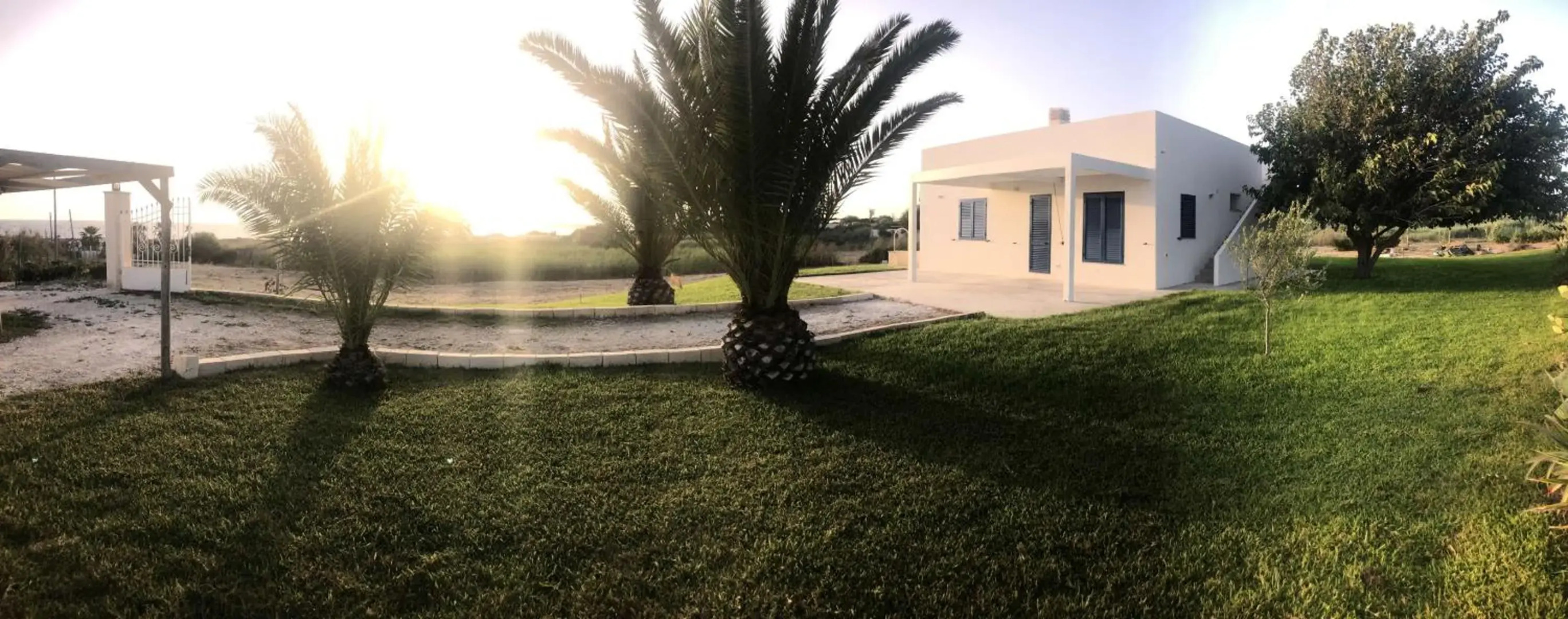 villa Lùmar fronte mare