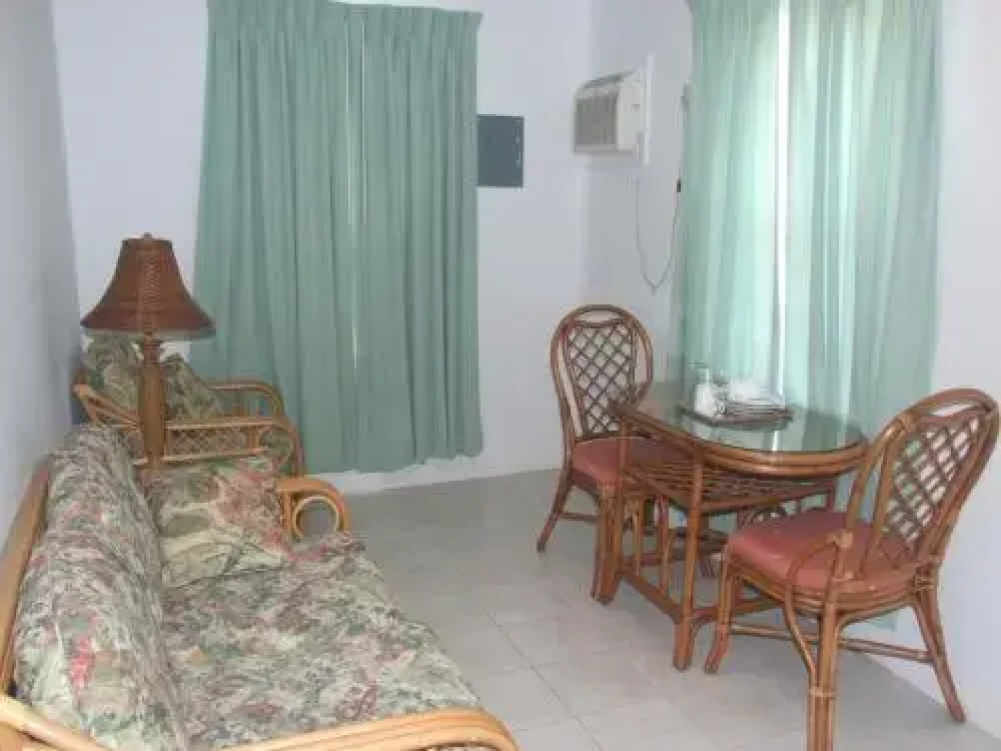 Mt Pleasant Suites Hotel