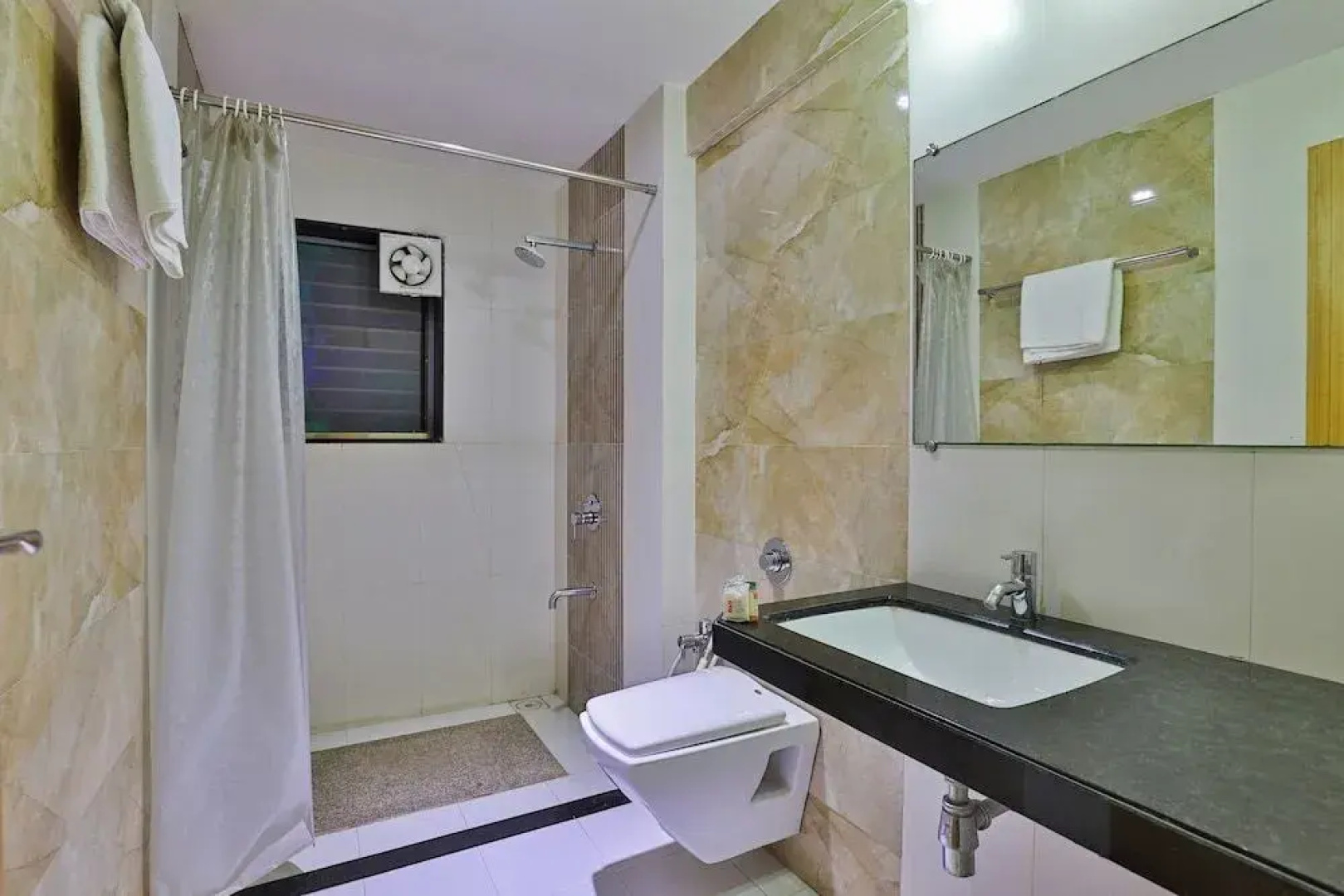 OYO 23180 Patel Ni Motel