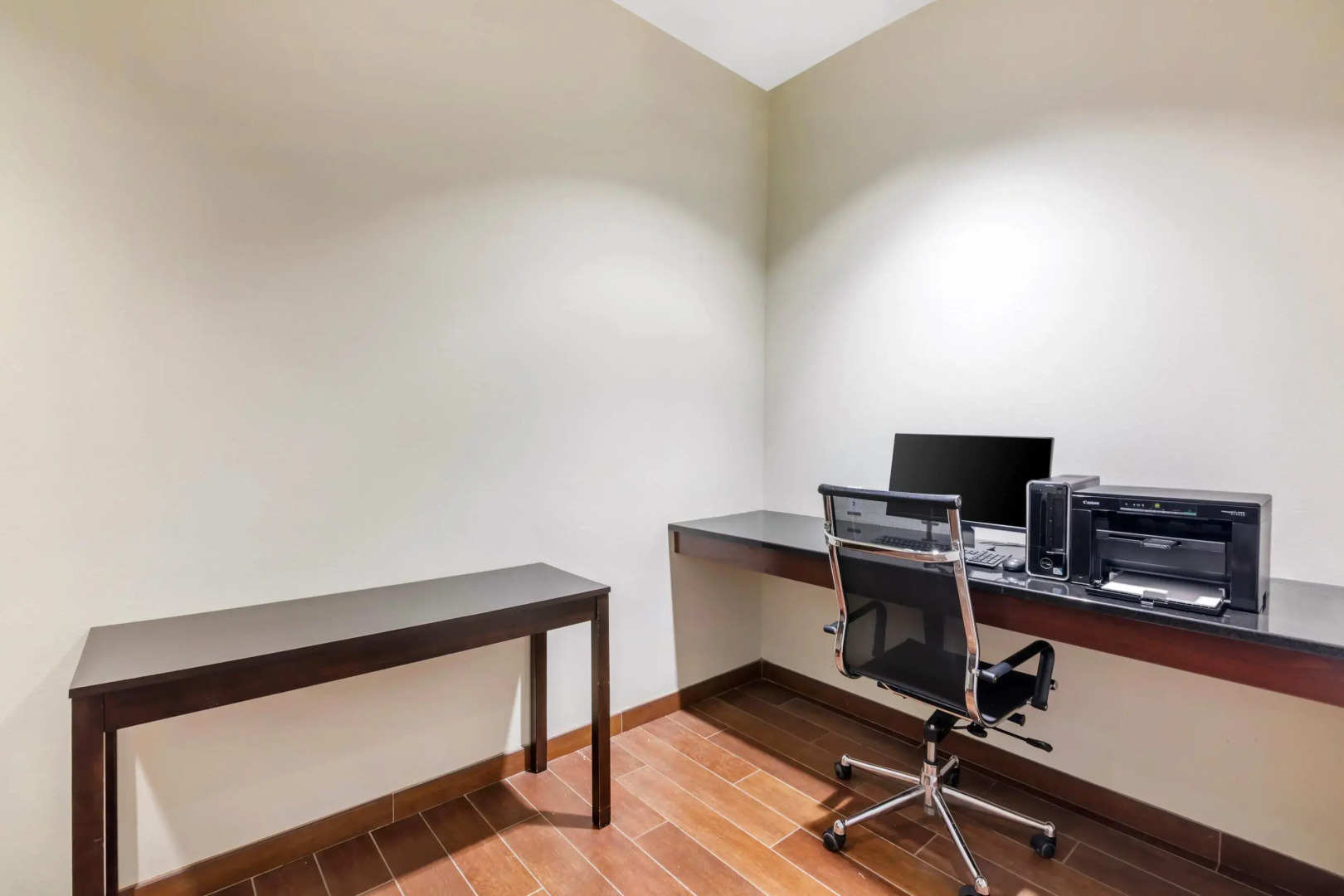 Sleep Inn & Suites Devils Lake