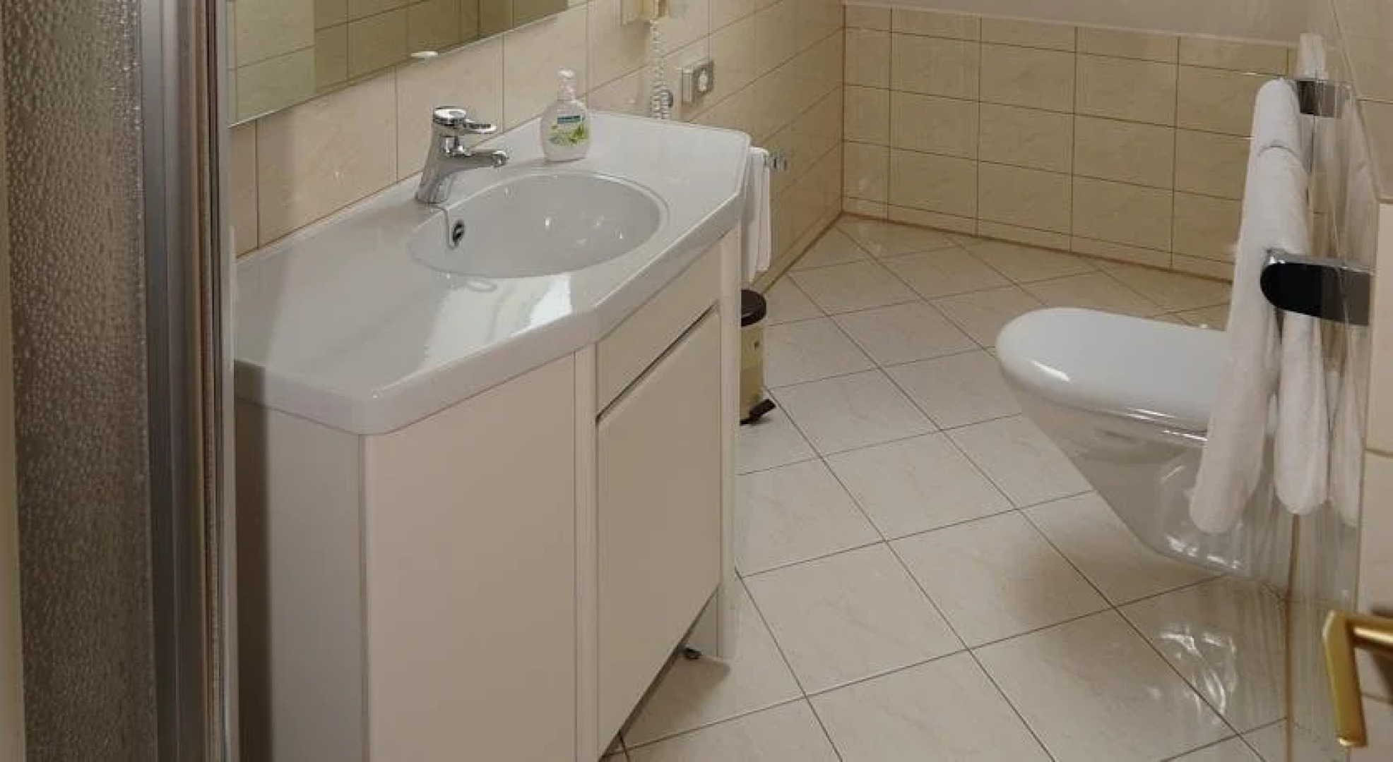 Alfa Apartment Hotel