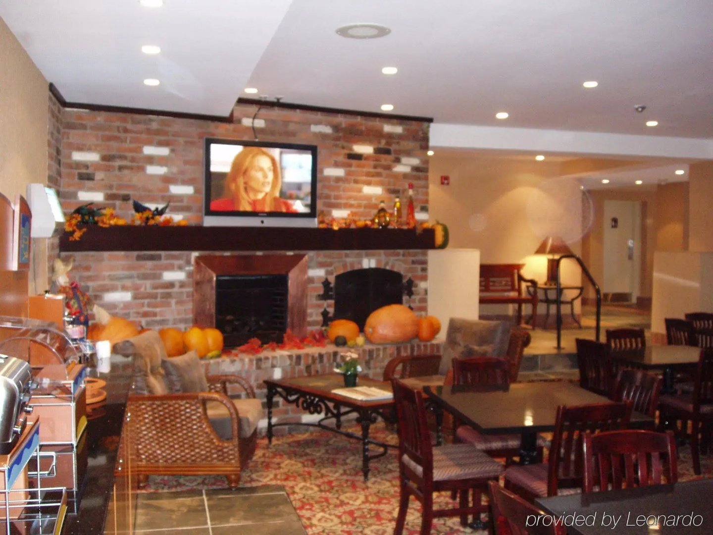 Comfort Inn & Suites