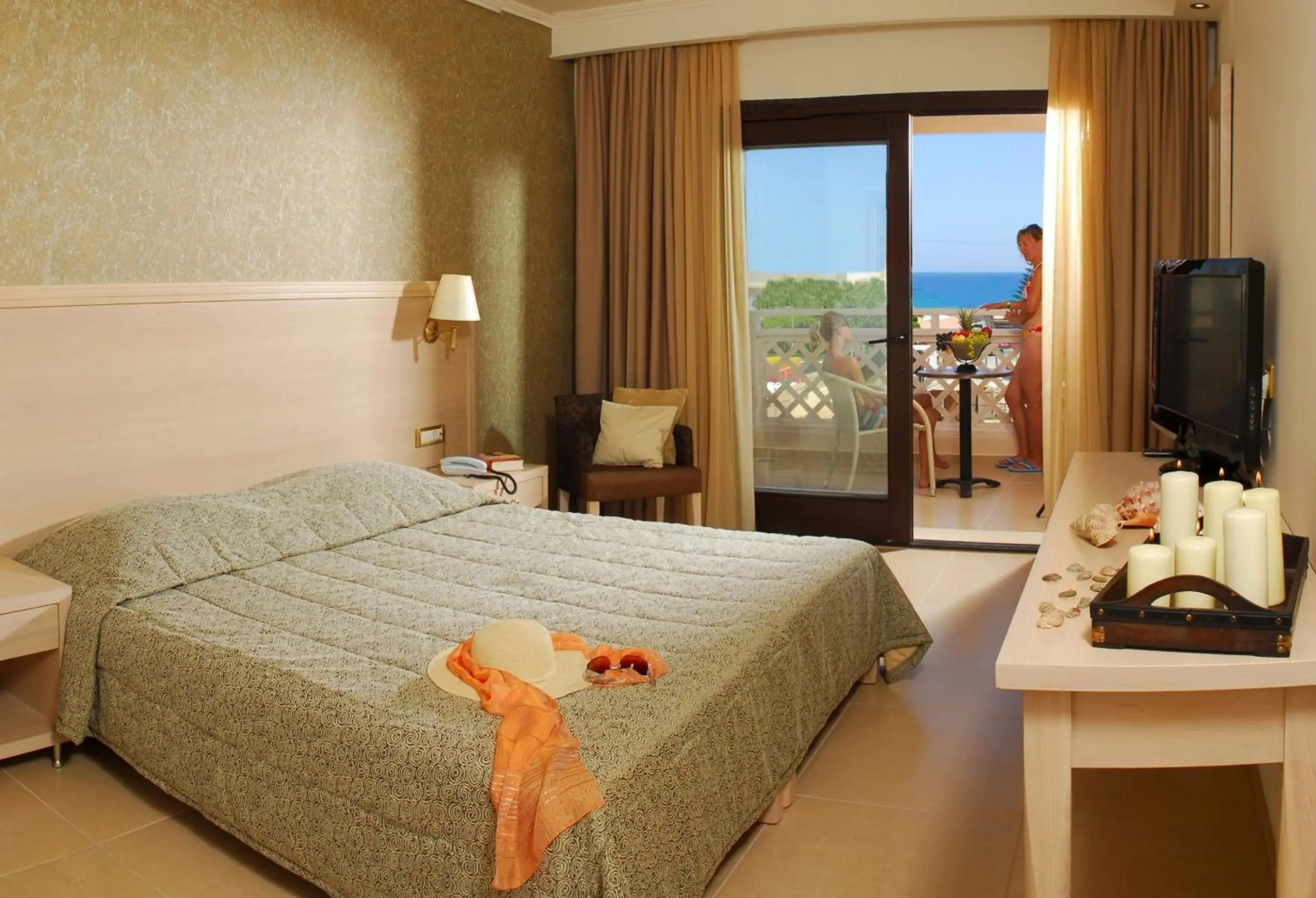 Cactus Royal Resort & Spa