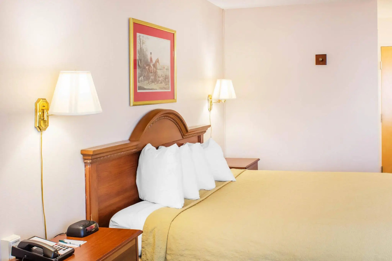 Econo Lodge Raleigh near Walnut Creek Amphitheatre