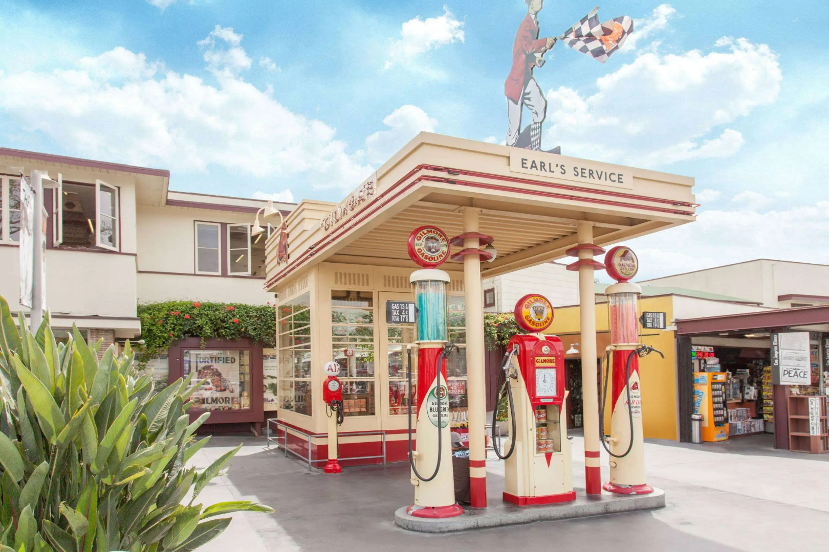 Ramada by Wyndham Culver City