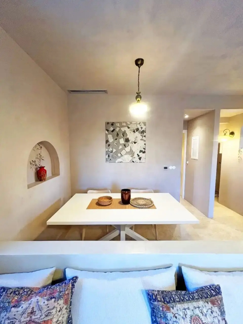 Rock n' Olive Villas