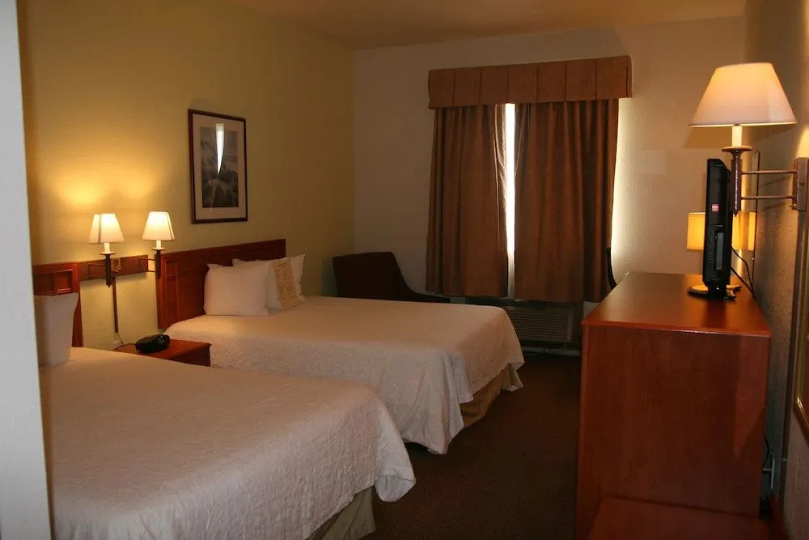 Hampton Inn & Suites Crescent Cty