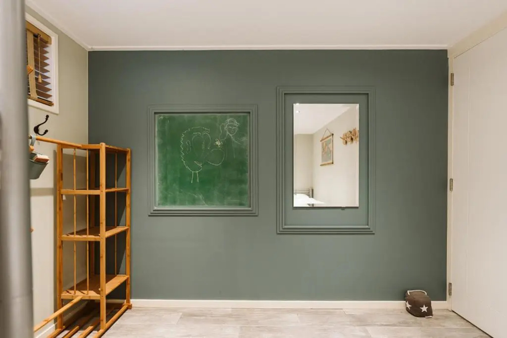 West Nieuwlandseweg 25A - Ouddorp - with Pool - NOT FOR COMPANIES