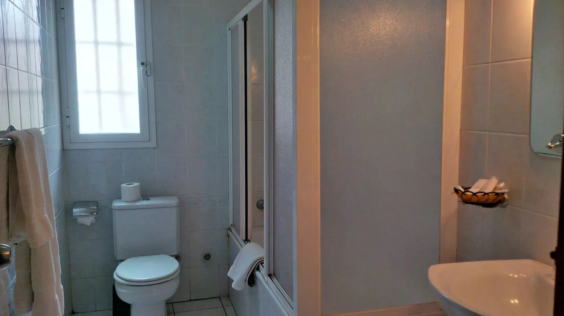 Crown Apartamento Hotel