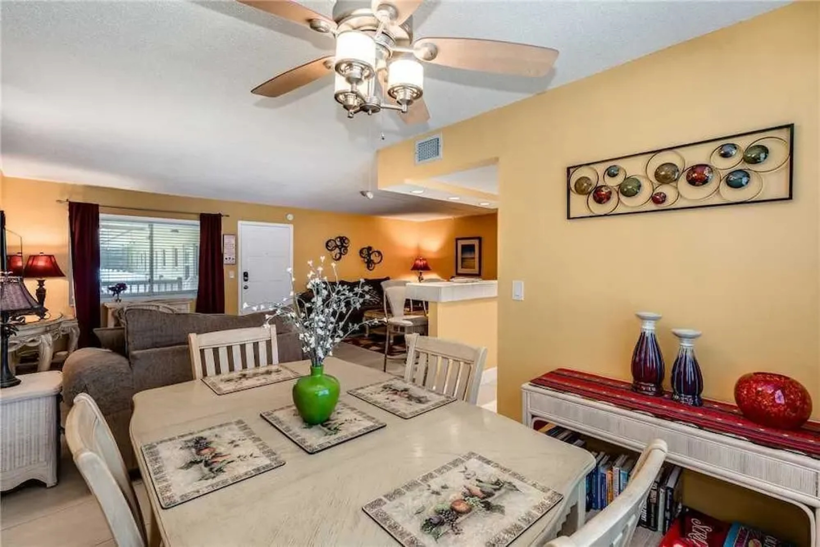 Waves 19 - Two Bedroom Condo