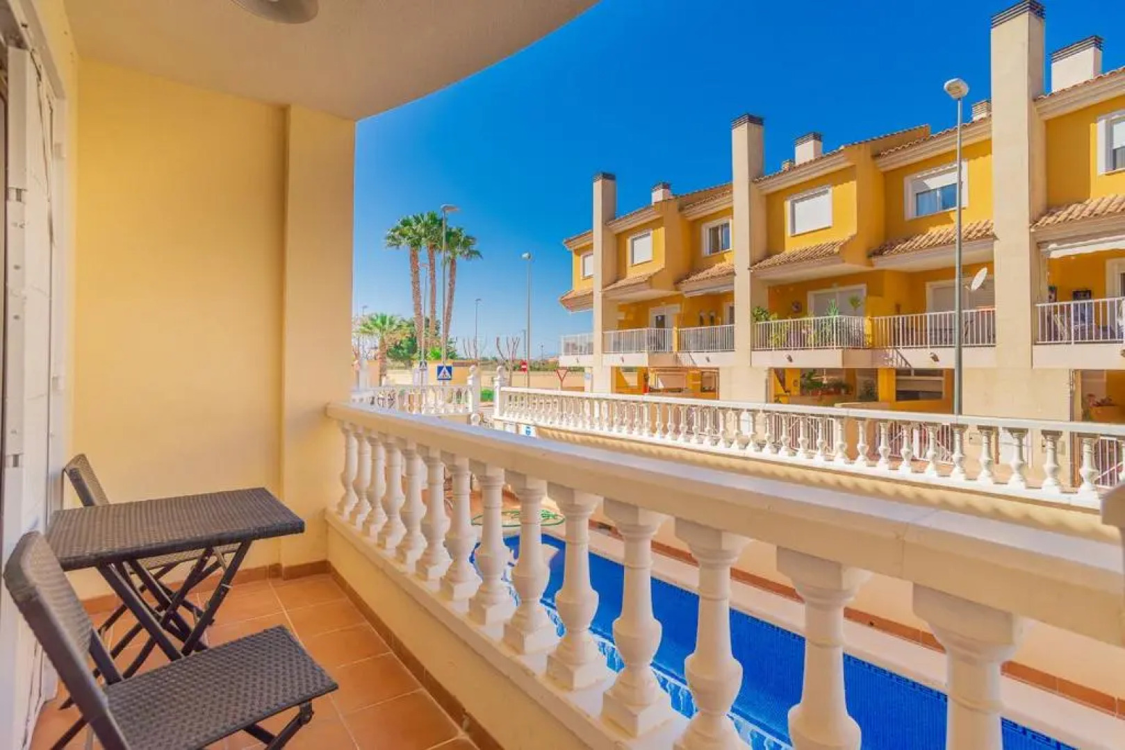 2 bedroom 2 Bathroom Entire Apartment in Rojales with Pool