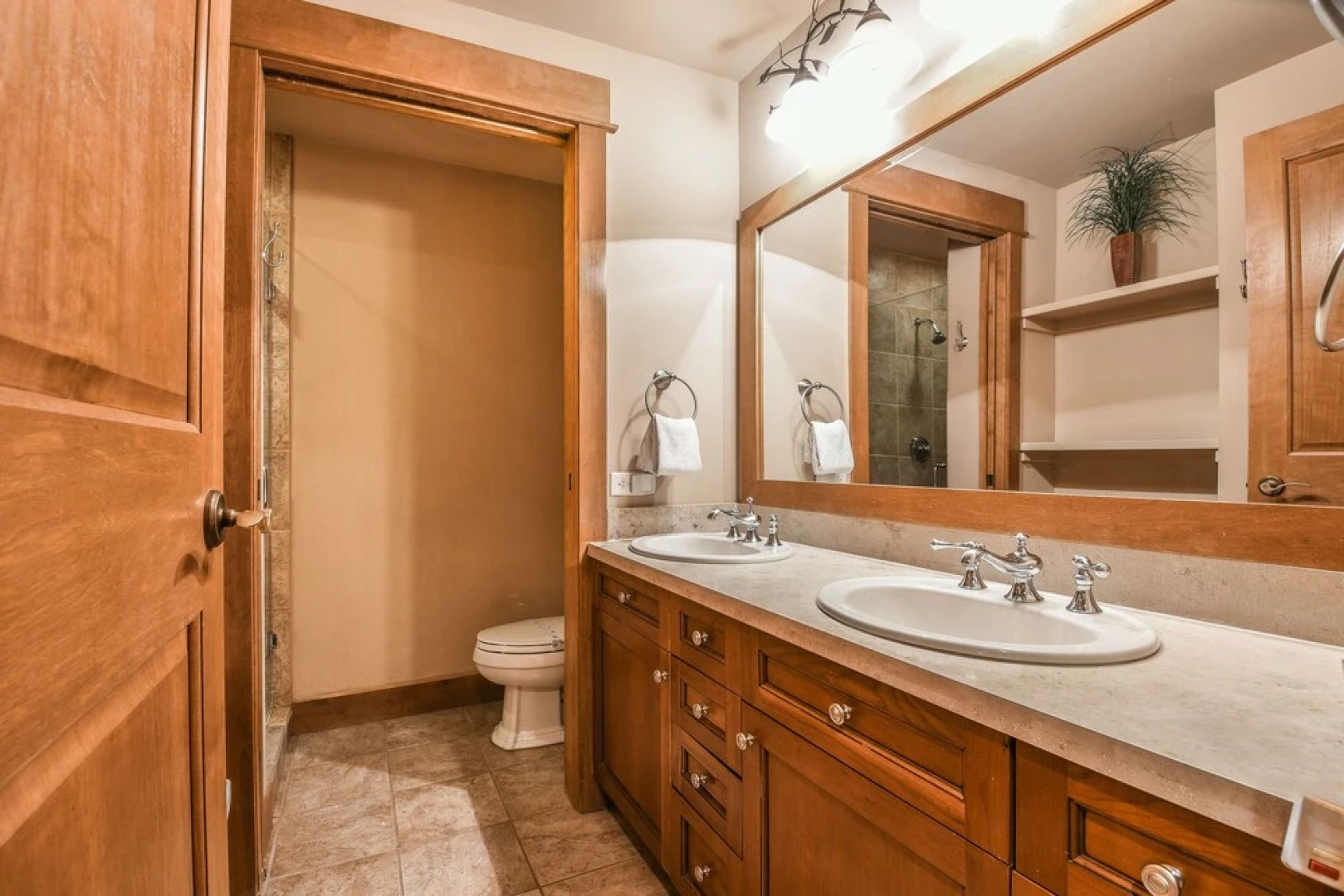 Lone Eagle 3001 by SummitCove Vacation Lodging