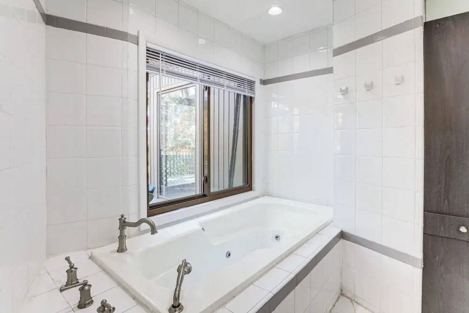 Spacious King of Prussia Home w/ 2 Game Rooms